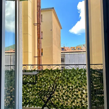 Real Dalia * La Spezia